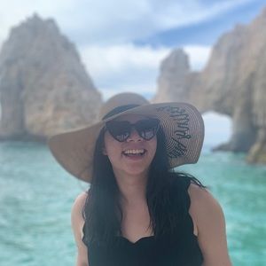 Meet your Posher, Emma